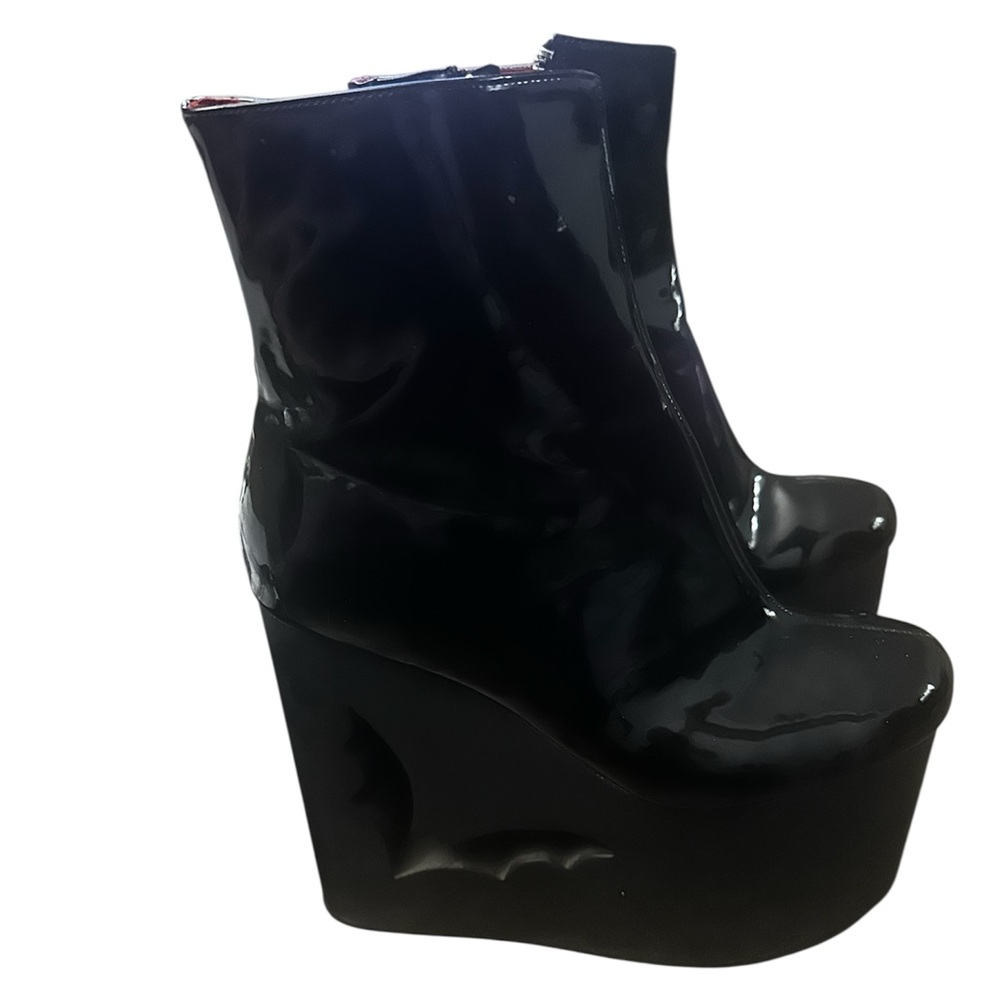 Charla Tedrick Pu Platforms View 2